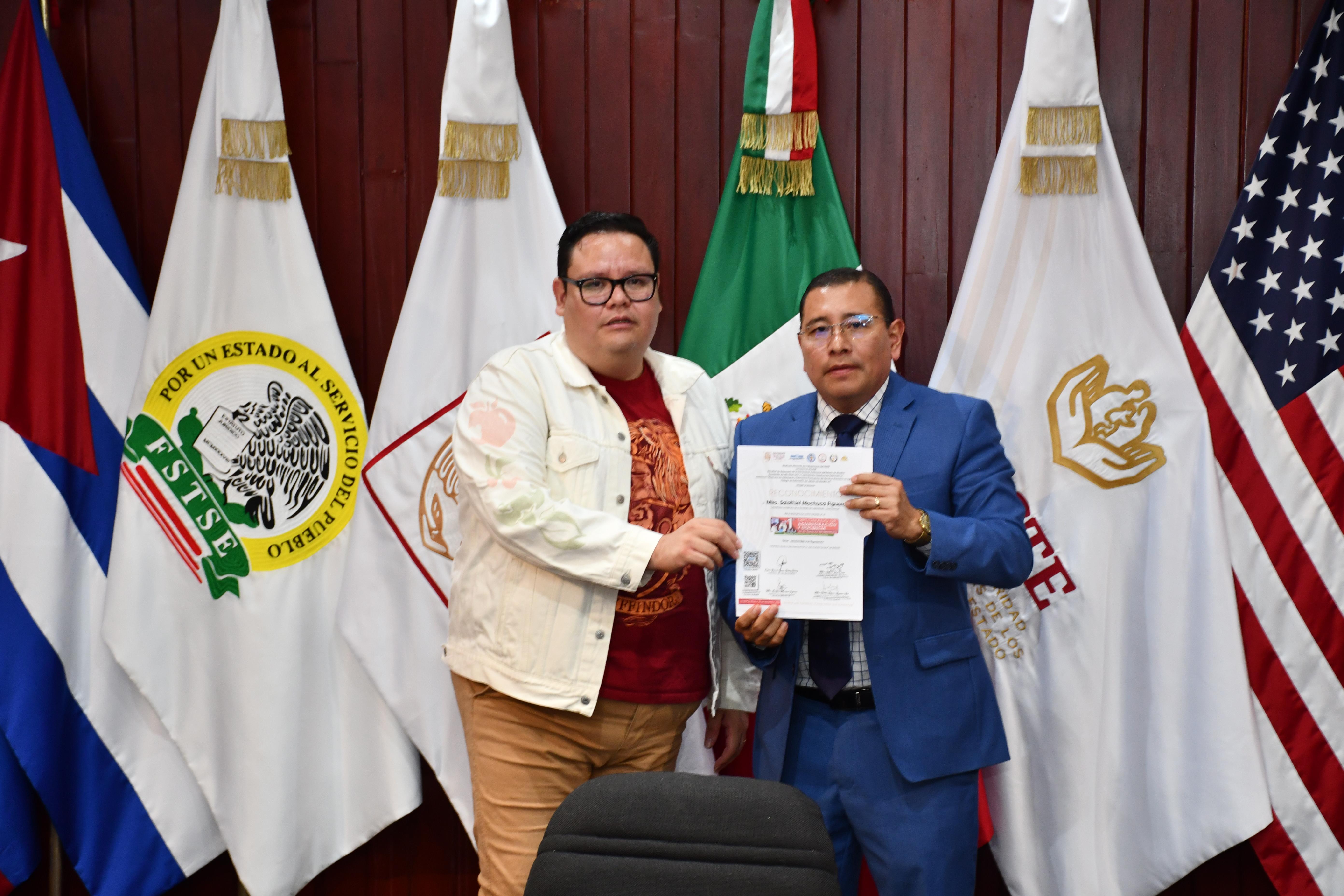 1er Diplomado de "Administración y Docencia en los Servicios de Enfermería"